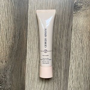 Armani Beauty Neo Nude Foundation 8